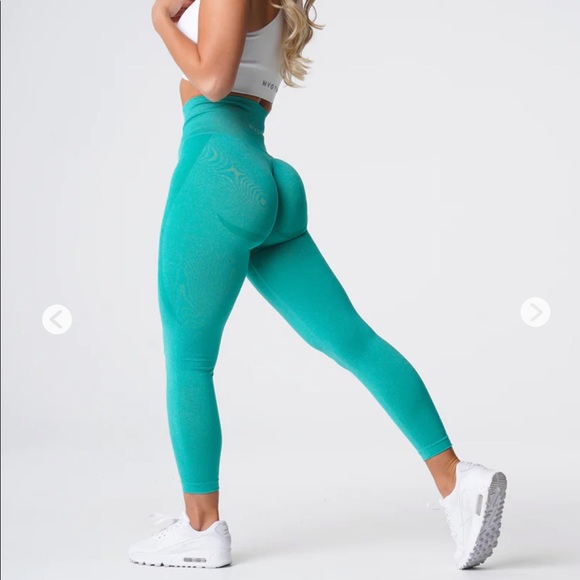 NVGTN Pants - New NVGTN Turquoise Contour Seamless Leggings